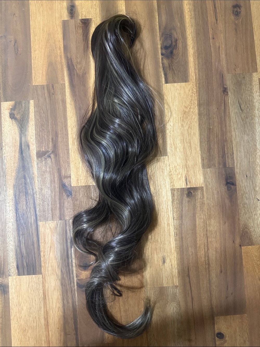24” Synthetic Dark Brown & Gold Wavy Women’s Hairpiece Extension